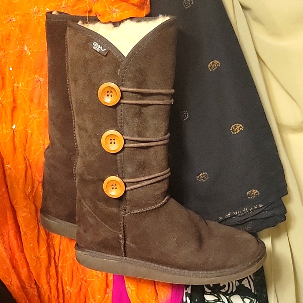Emu Boots